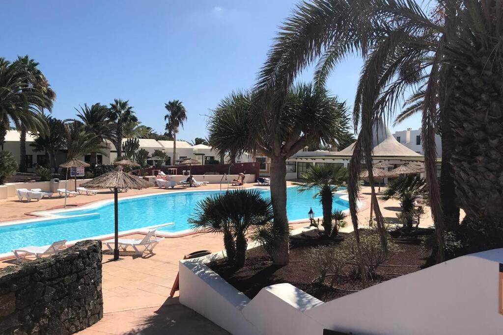 Apartamento Lina 25 Playa Roca Costa Teguise Εξωτερικό φωτογραφία