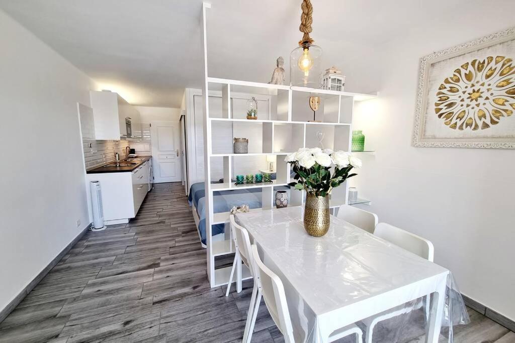 Apartamento Lina 25 Playa Roca Costa Teguise Εξωτερικό φωτογραφία
